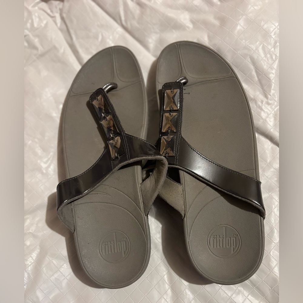 Fitflop Gray Women's Sandals Size 11 featuring Jeweled Strap